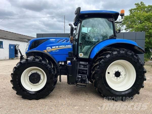 New Holland T7.225 Traktoren