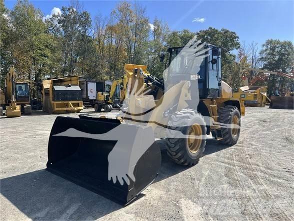 CAT 910 Radlader