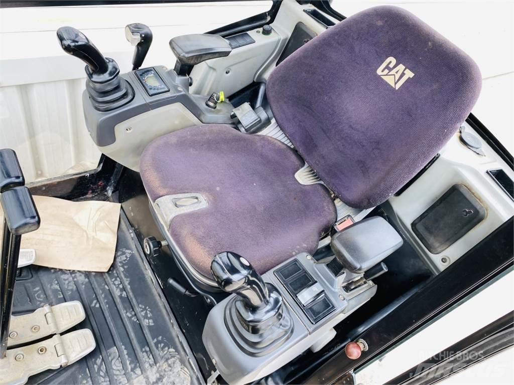 CAT 301.7D Minibagger < 7t