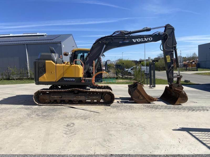 Volvo L 40 Mobilbagger