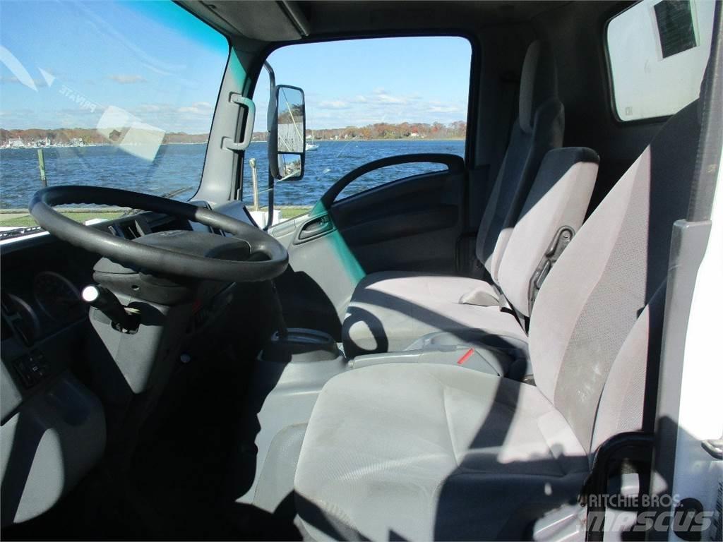Isuzu NQR Kofferaufbau