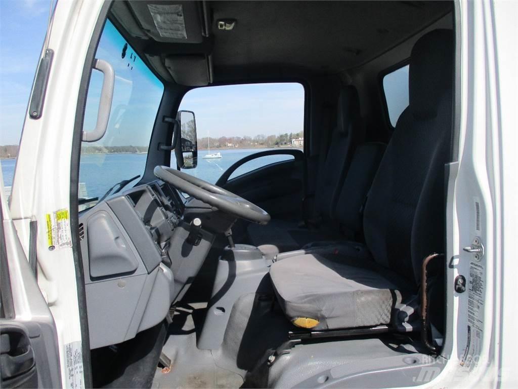 Isuzu NRR Kofferaufbau
