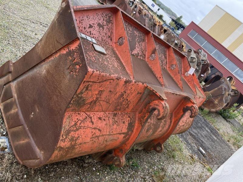  Bucket 4000L Schaufeln