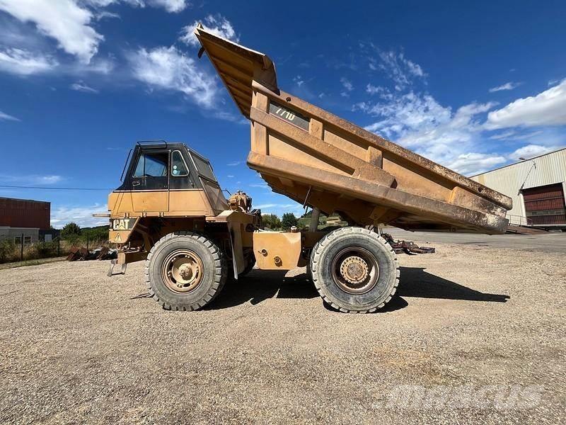 CAT 771D Dumper - Starr