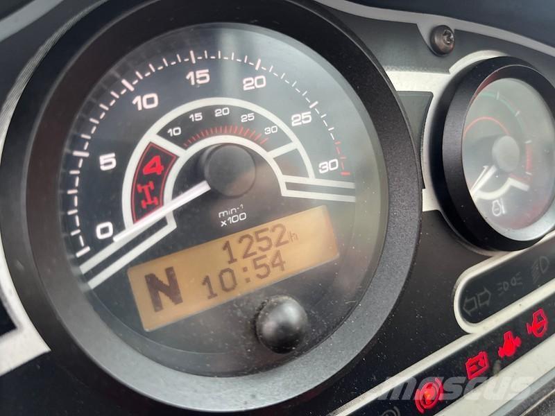 Manitou MT 732 Teleskoplader