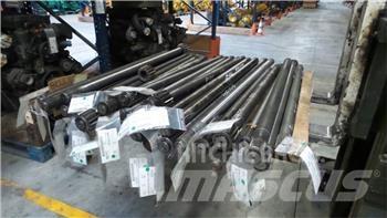 Bell B30D Getriebe