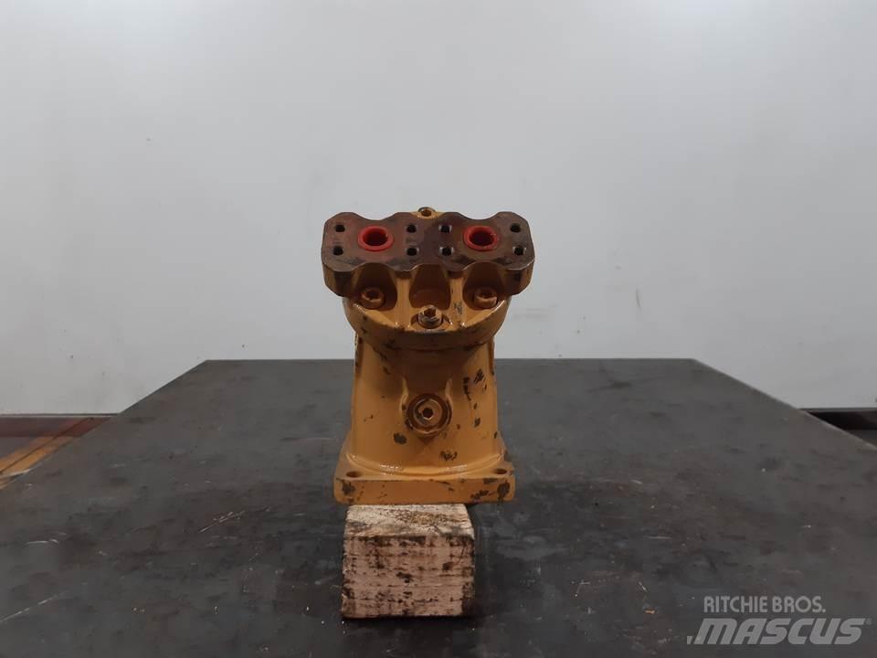 CAT 215 Hydraulik