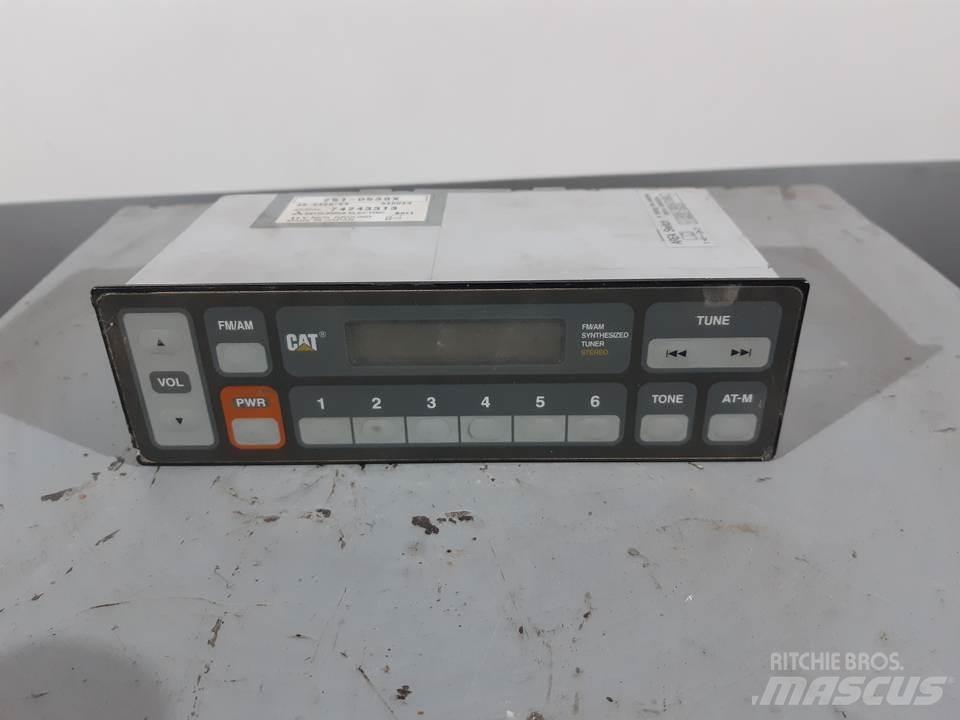 CAT 345C Kabinen