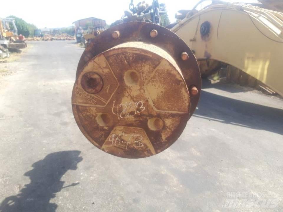 CAT 438B Getriebe