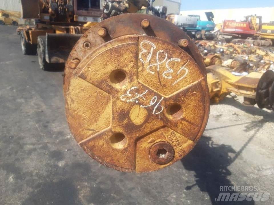 CAT 438B Getriebe