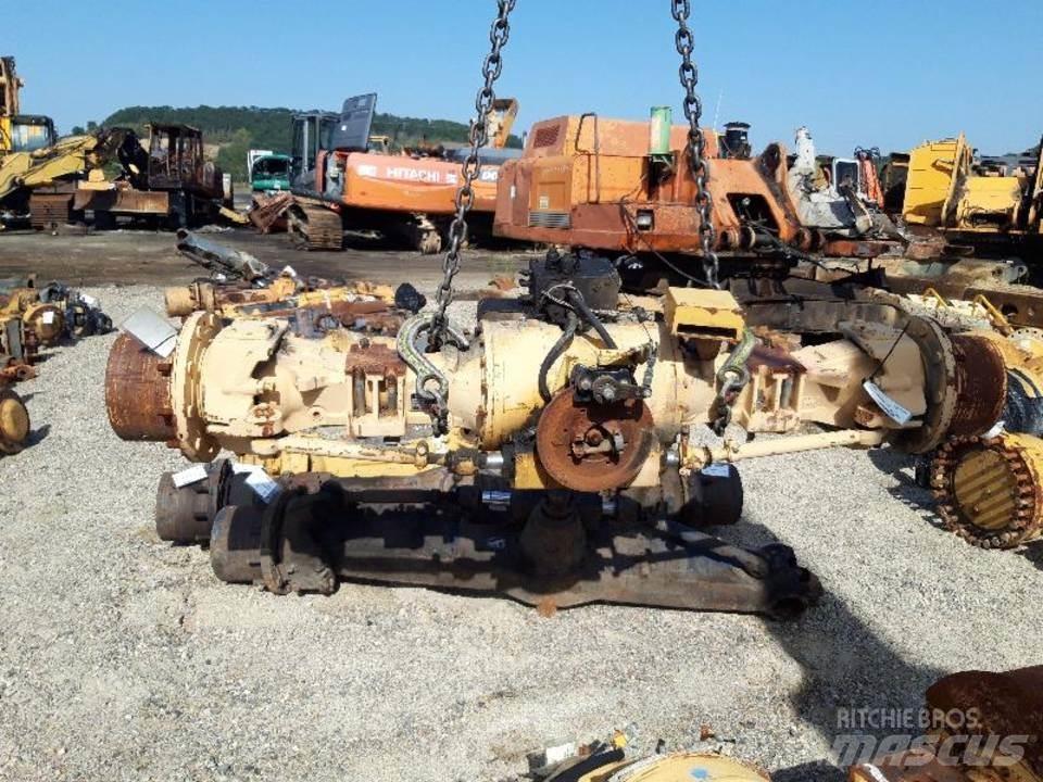 CAT 438B Getriebe