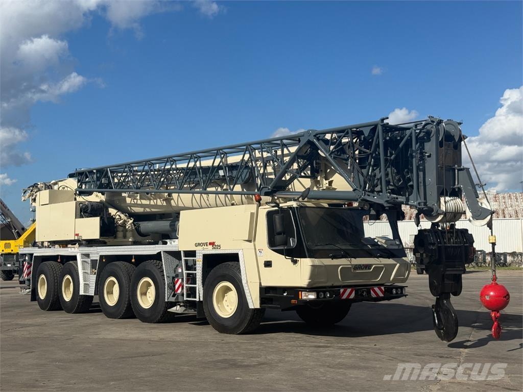 Grove GMK5225 All-Terrain-Krane