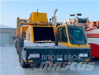 Link-Belt HTC-8690 All-Terrain-Krane