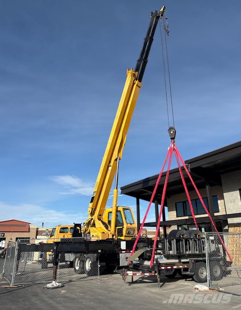 National 1400H Kranwagen