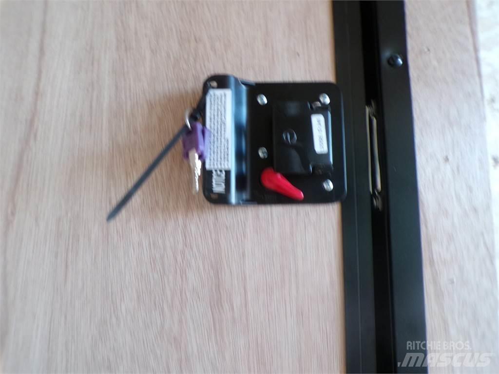  Stealth Anhänger-Kastenaufbau