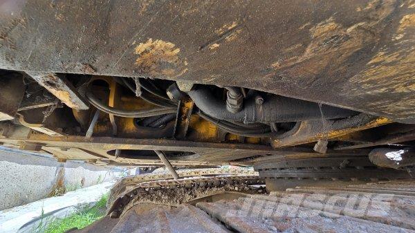 JCB JS 130 LC Raupenbagger