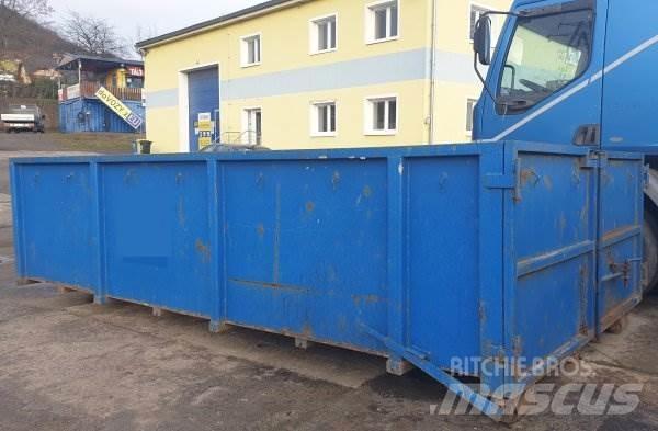  _JINÉ (CZ) Schiffscontainer