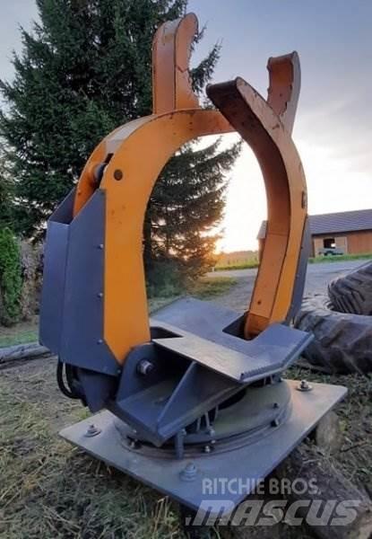  _JINÉ (Palms - 13 D) Harvester