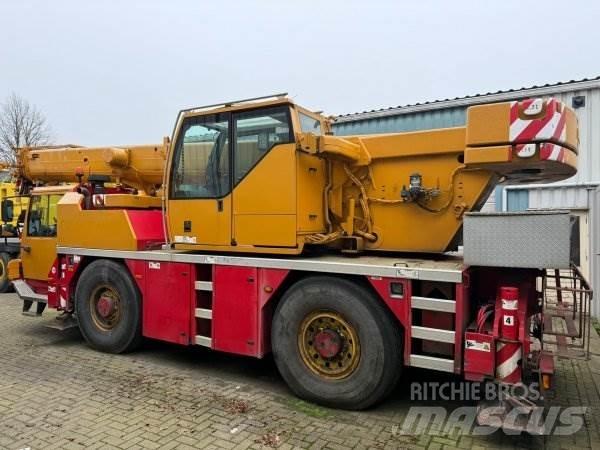 Liebherr 1030-2.1 Kranwagen
