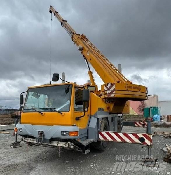 Liebherr LTM 1030 Kranwagen