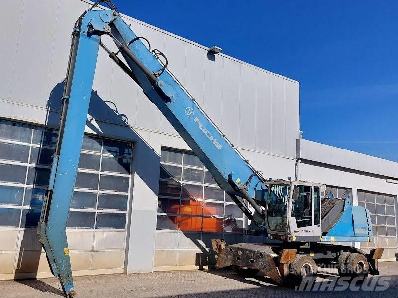 Fuchs MHL 350 E Materialumschlag