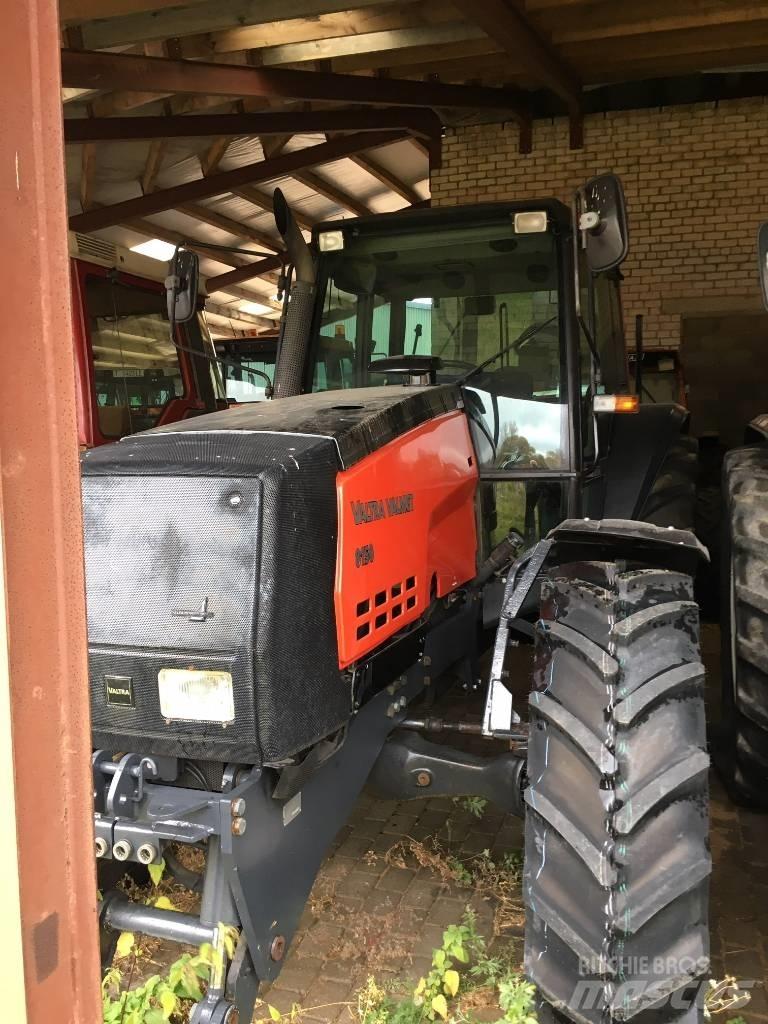 Valtra 8150 Traktoren