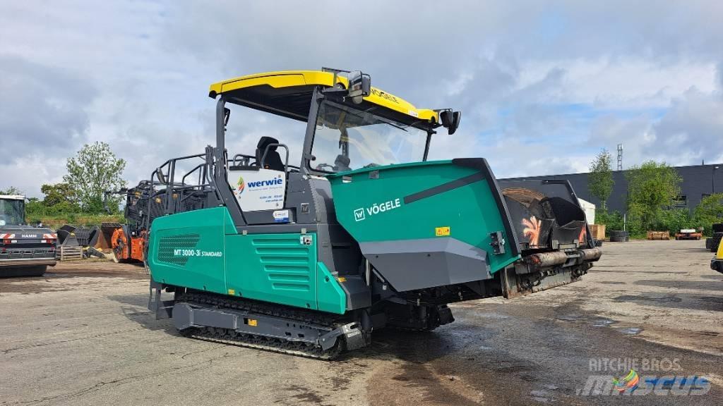 Vögele MT 3000-3i Materialtransportfahrzeuge