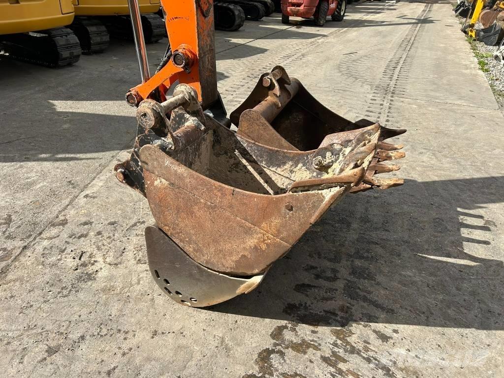 Hitachi ZX 80 SB Midibagger  7t - 12t