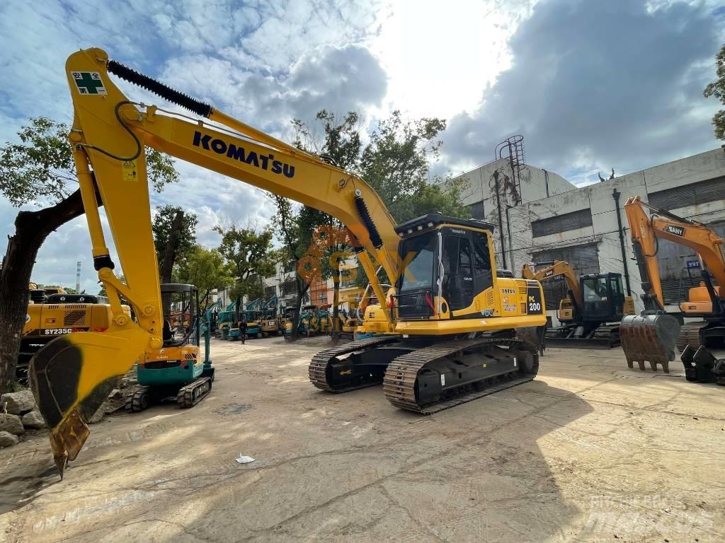Komatsu PC 200-8 Raupenbagger