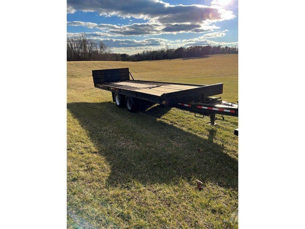 GMC Topkick Holztransporter