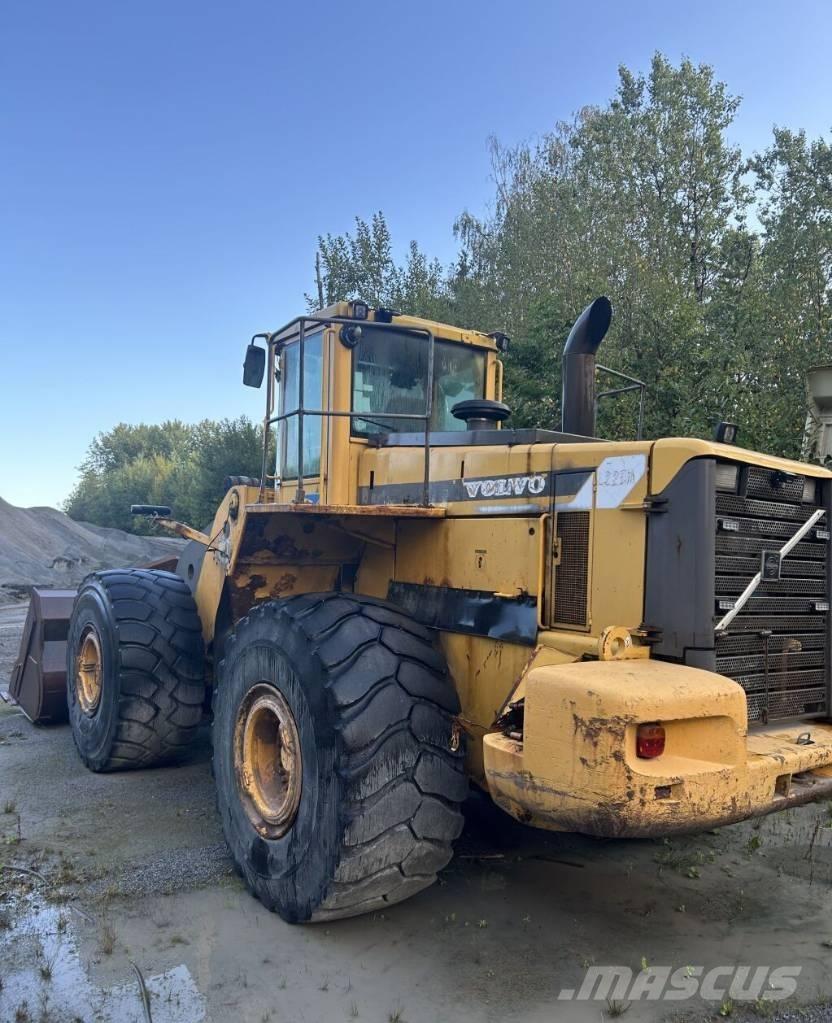 Volvo L 220 D Radlader