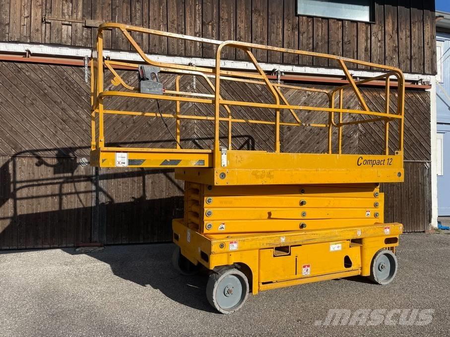 Haulotte Compact 12 Scheren-Arbeitsbühnen