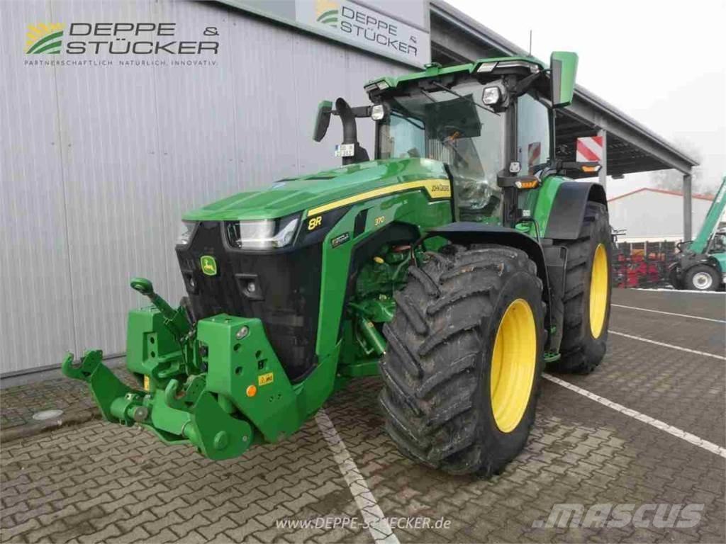 John Deere 8R 370 Traktoren