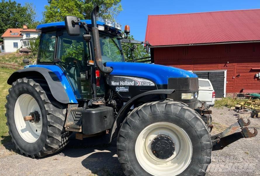 New Holland TM 175 Traktoren