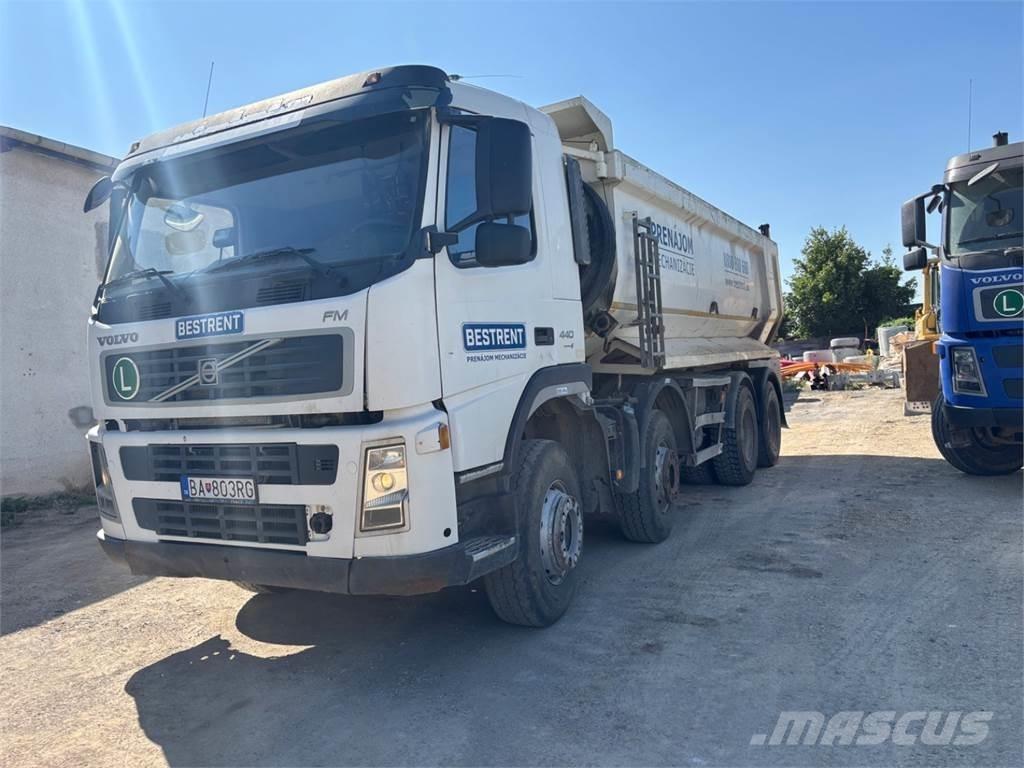 Volvo FM 440 8X4 Kipper