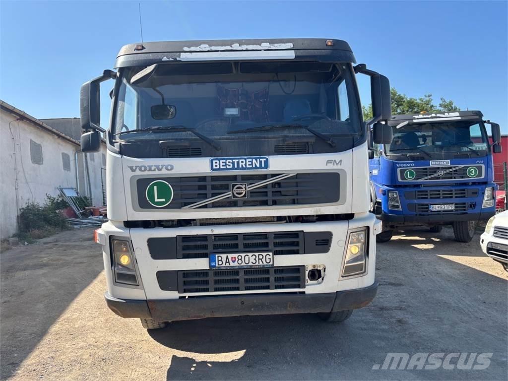 Volvo FM 440 8X4 Kipper