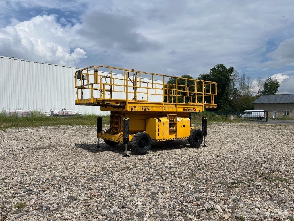 Haulotte H 15 SX Scheren-Arbeitsbühnen