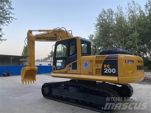 Komatsu PC200-8 Raupenbagger