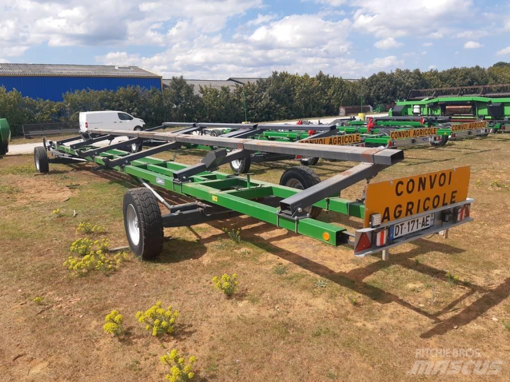 John Deere 640 D Erntevorsätze