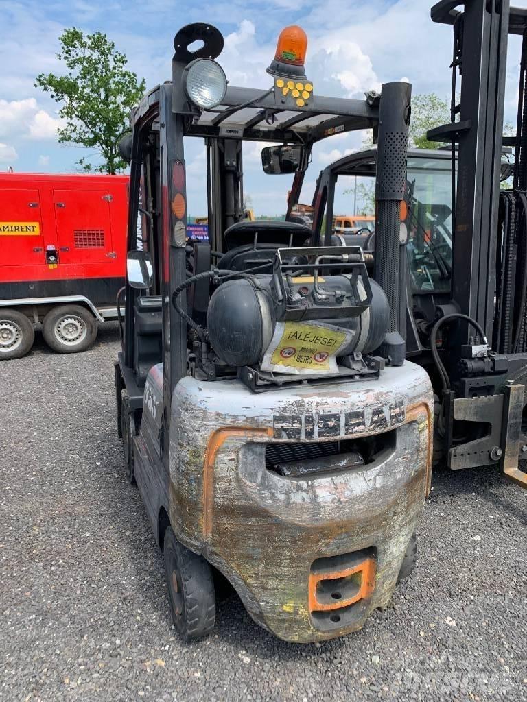 Nissan P1D1A18LQ Gasstapler