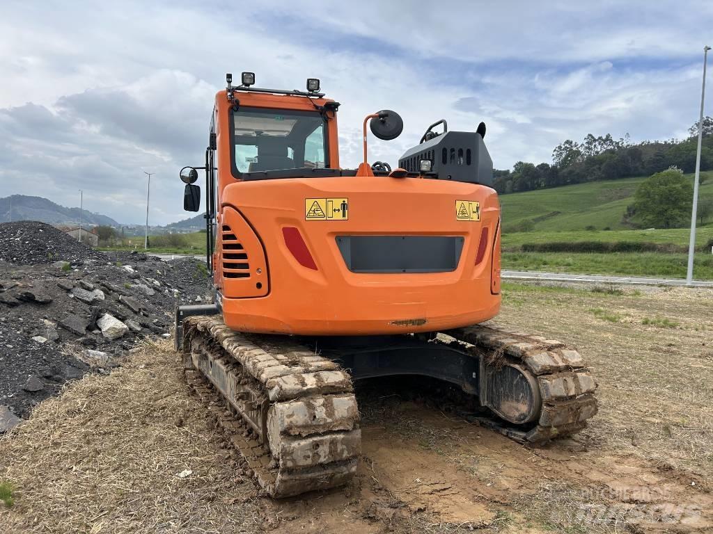 Doosan DX 140 Raupenbagger