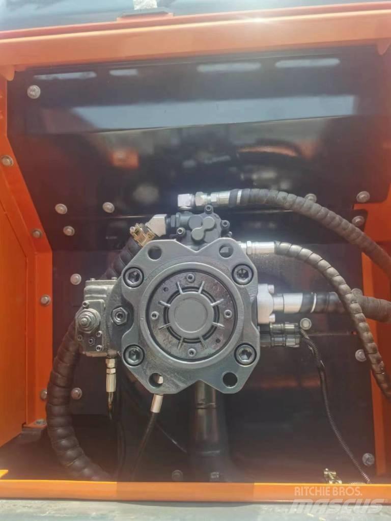 Doosan DX 300 LC Raupenbagger
