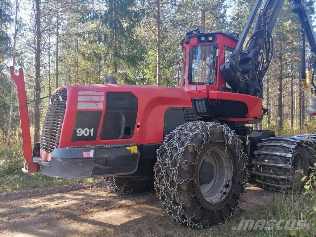Komatsu 901 Harvester
