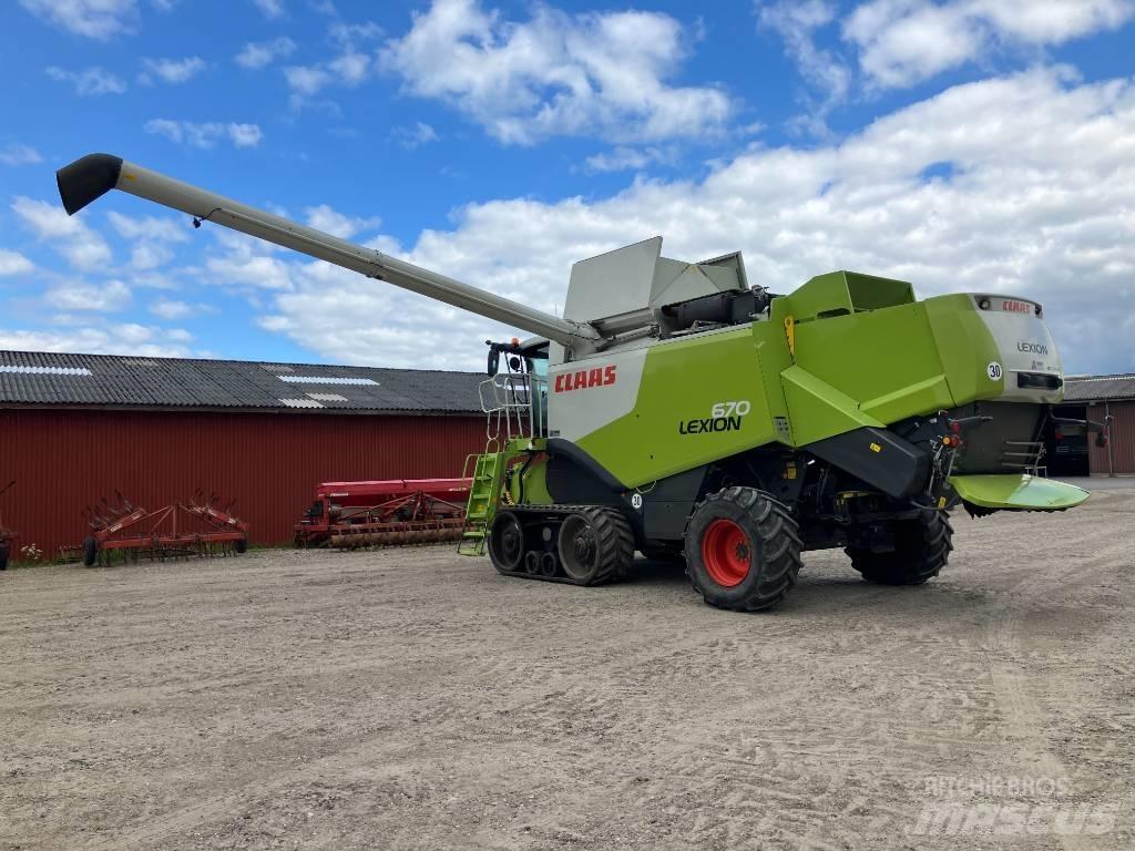 CLAAS LEXION 670 TT Mähdrescher