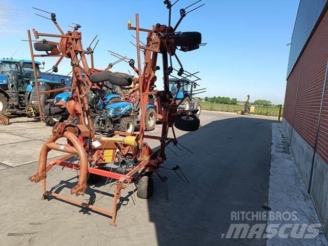 Kuhn GF8501 MH Kreiselheuer/-wender