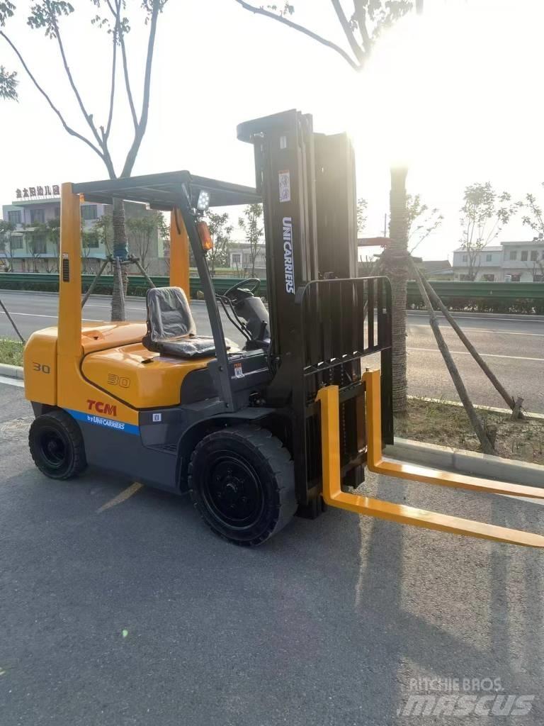 TCM FD 30 Dieselstapler