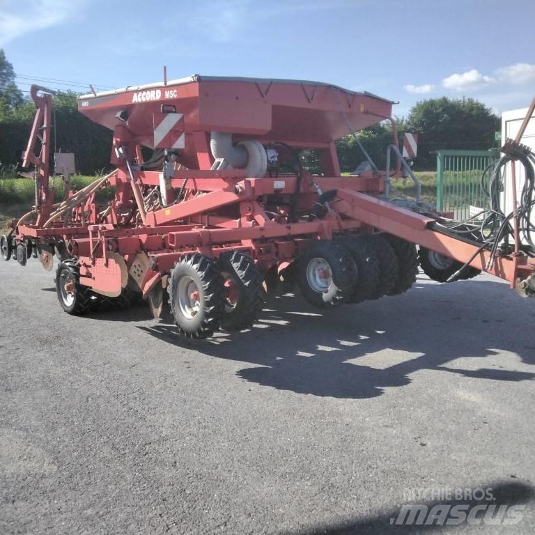 Kverneland MSC 400 Drillmaschinen