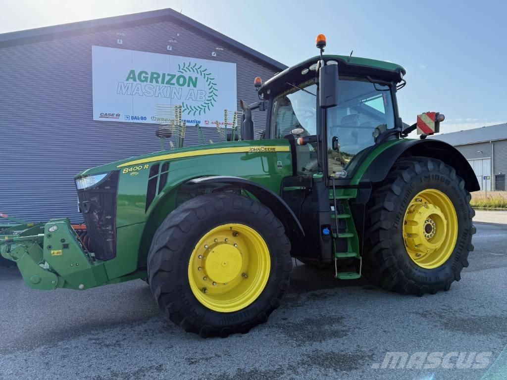 John Deere 8400R Traktoren