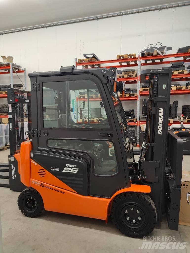 Doosan B25NS TARJOUS! Elektrostapler