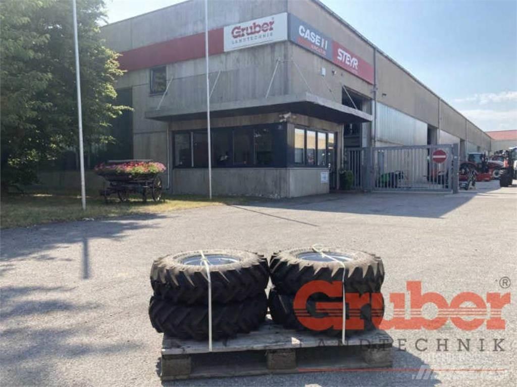 Striegel Bereifung Ladewagen